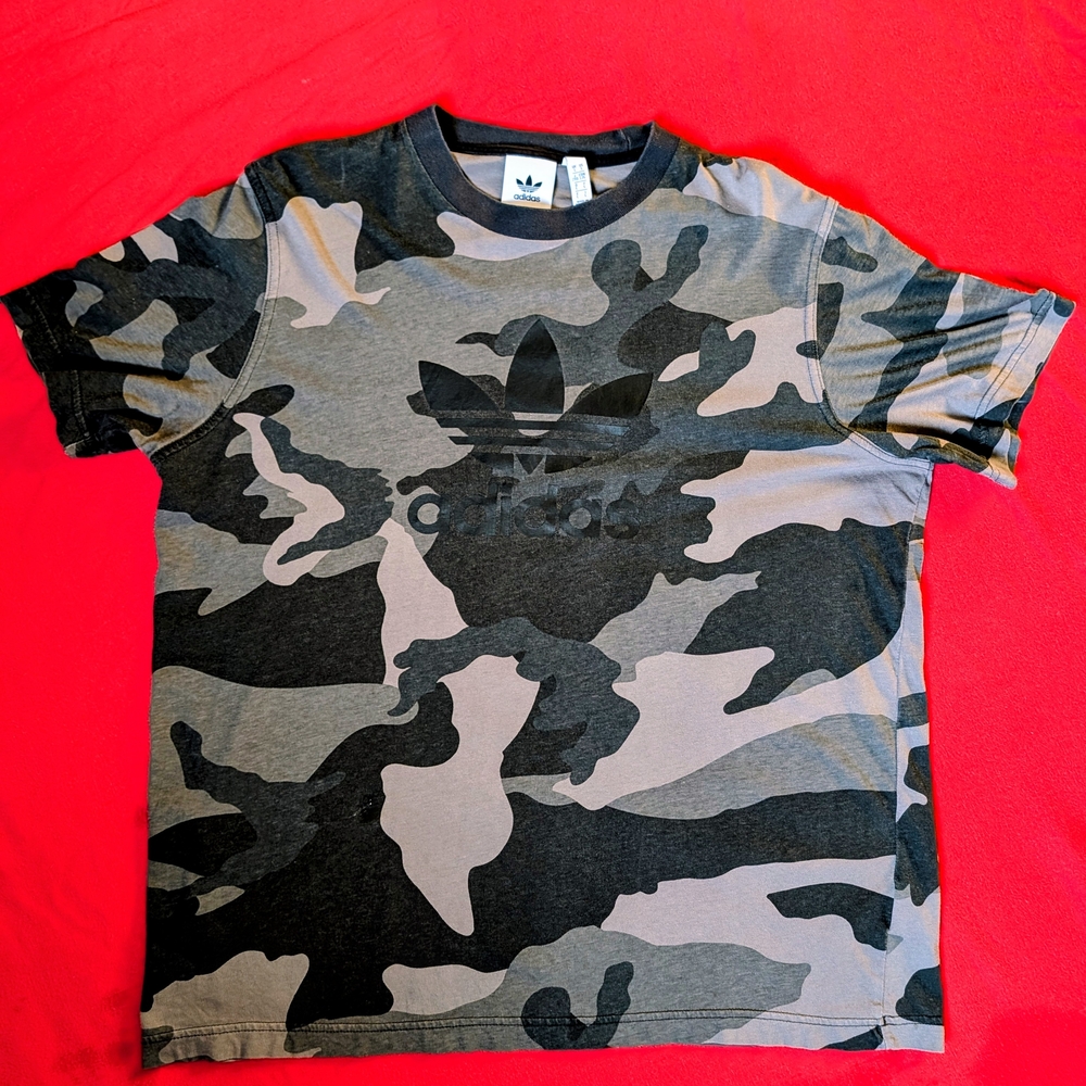 Adidas Originals Black and Grey Camo Shirt Large Size ED6954